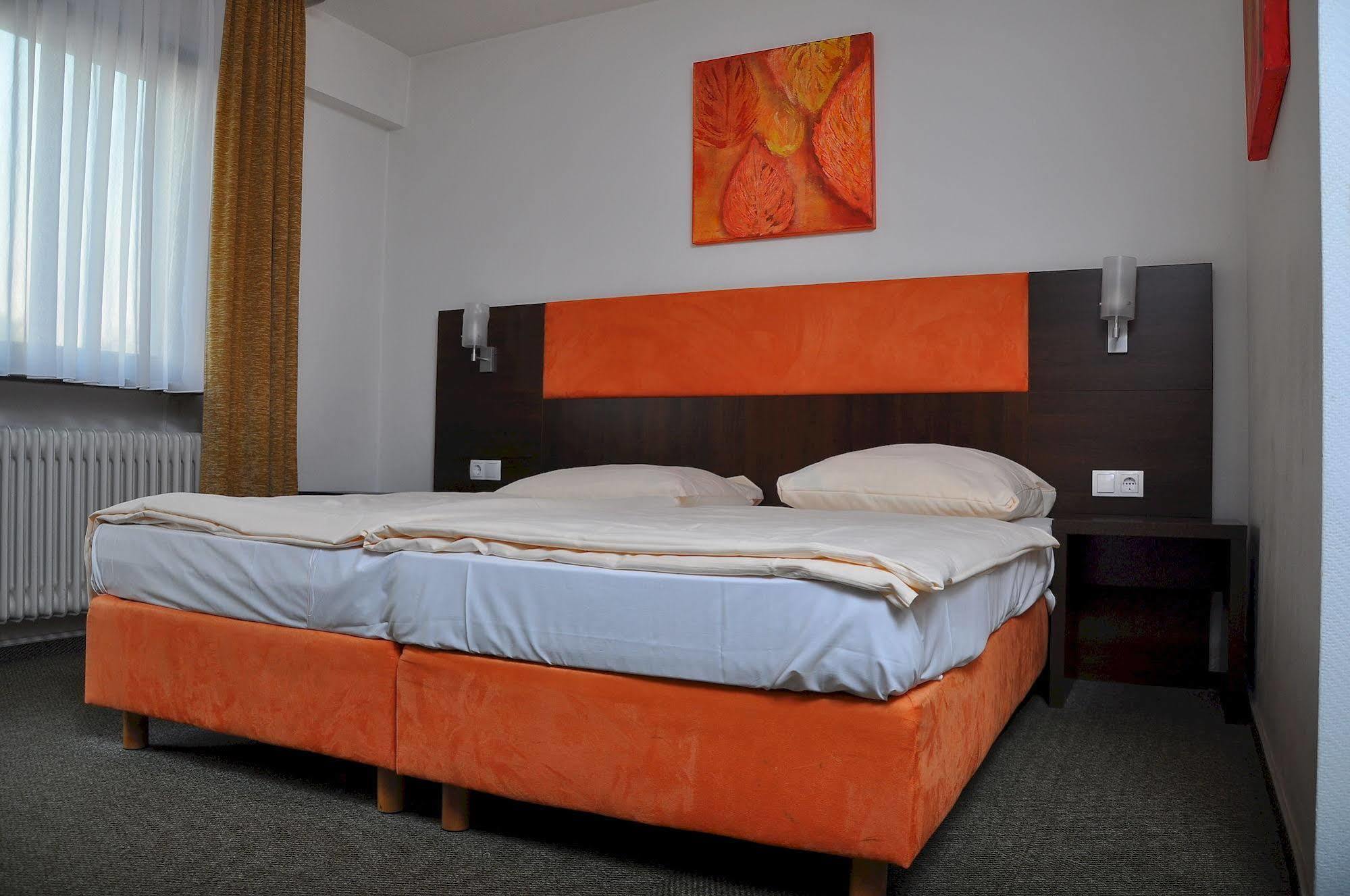 Hotel Parkhotel Lindenhof - Kostenlose Parkplaetze