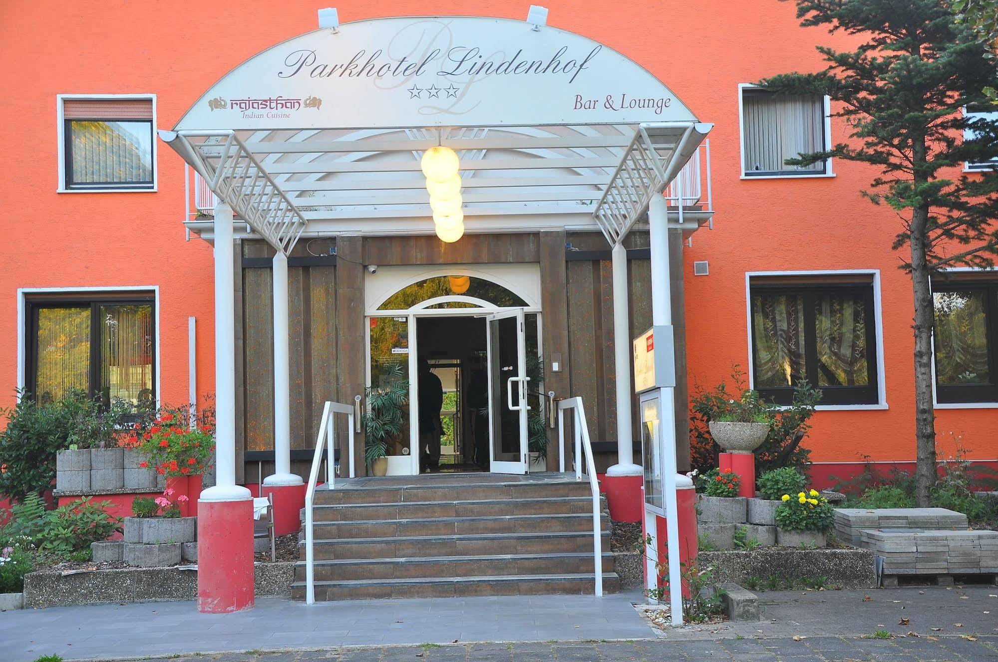Parkhotel Lindenhof - Kostenlose Parkplaetze Отель 3*